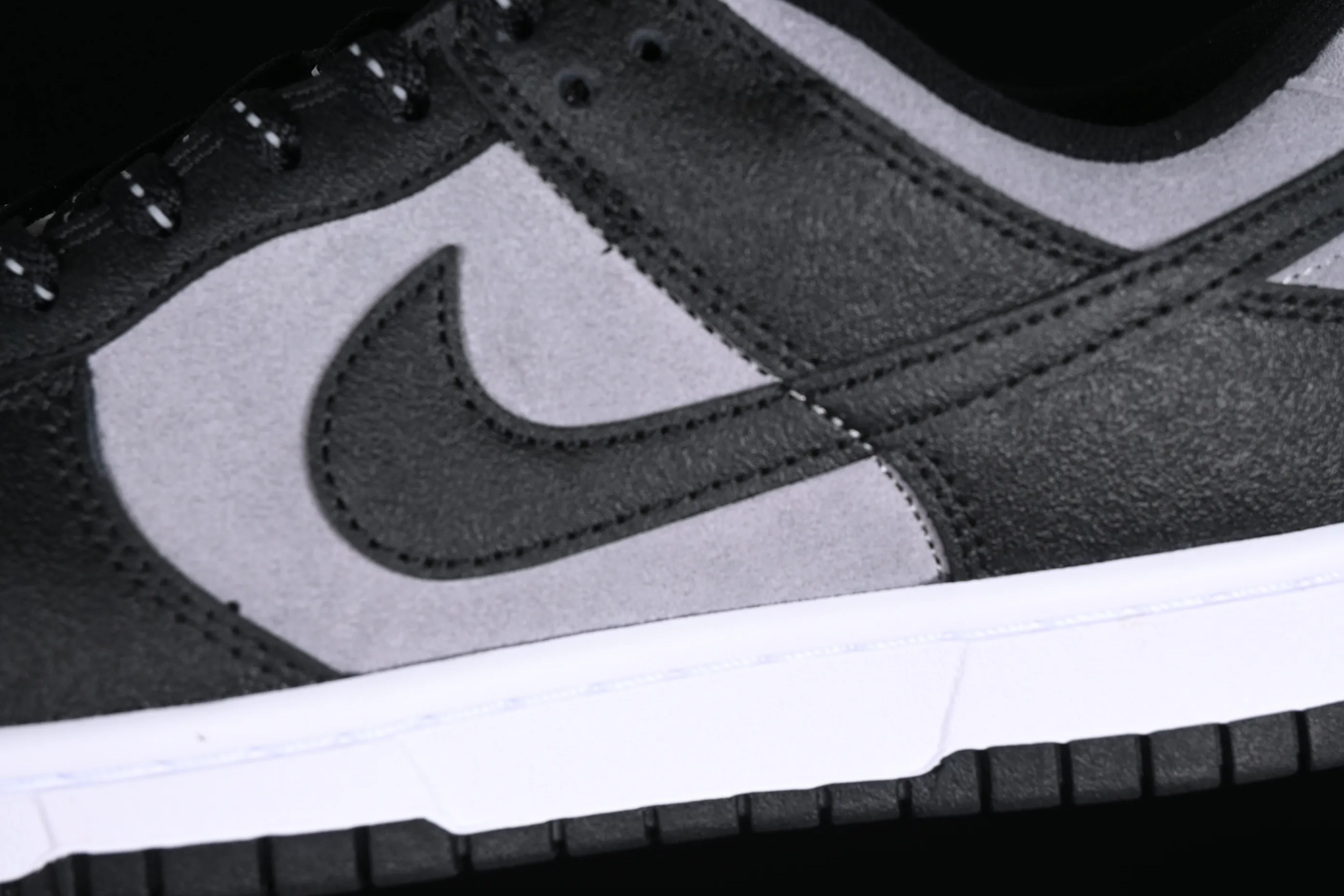 All categories Nk SB Dunk series Nk SB Dunk Low low-top sneakers Nk Dunk Low fluorescent green black gray small hook SB retro low-top sneakers FQ2205-001